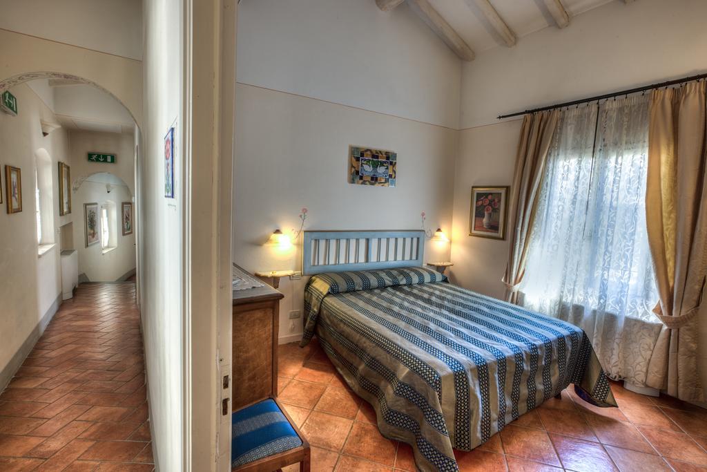 Hotel Locanda Degli Artisti Borgo San Lorenzo Szoba fotó