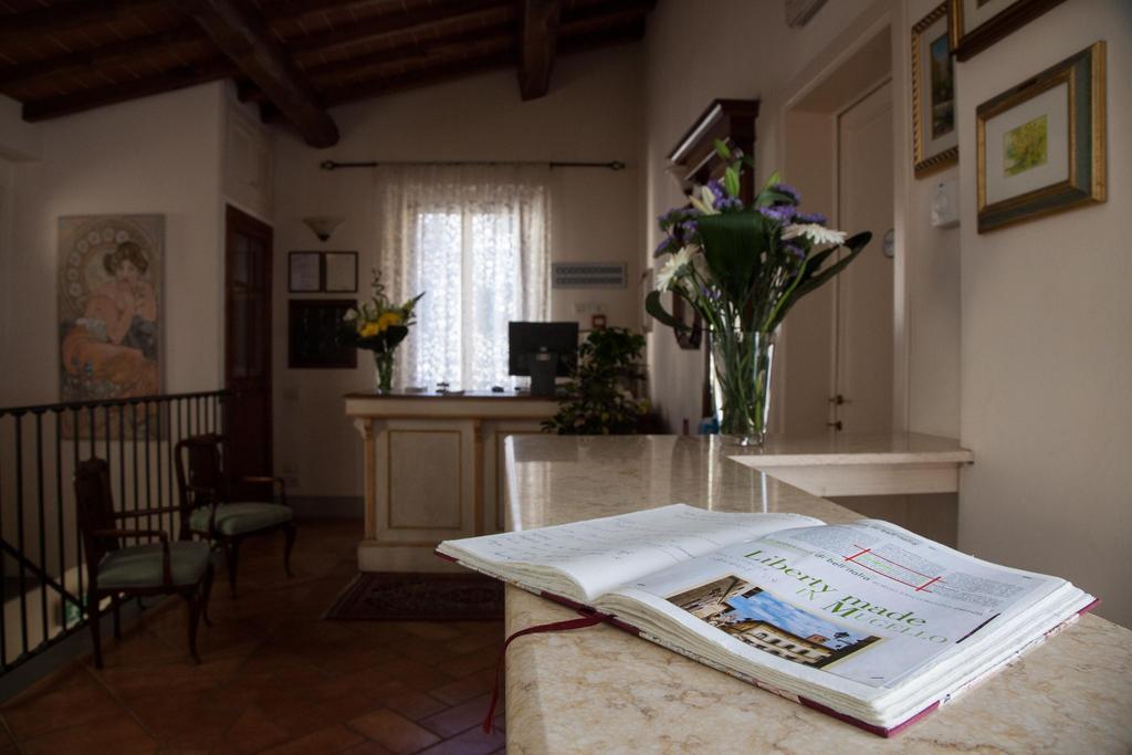 Hotel Locanda Degli Artisti Borgo San Lorenzo Kültér fotó